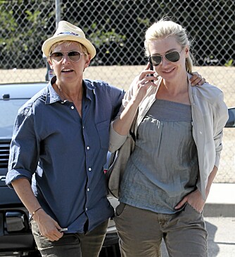 Ellen Degeneres og kona Portia de Rossi har kjøpt Brads staselige hus i Malibu.