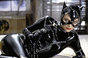 CATWOMAN 1992: Michelle Pfeiffers Catwoman i  Tim Burtons Batman Returns.