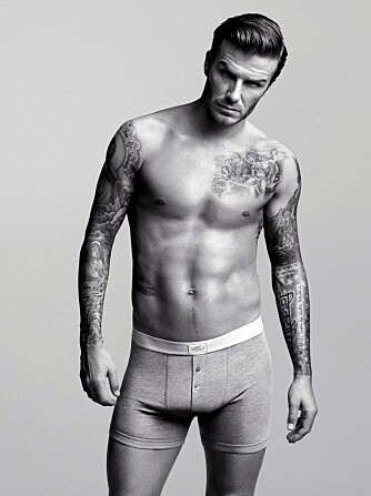 UNDERTØYSMODELL: David Beckham stiller selv opp på promobildene til sin egen undertøyskollesksjon for H&M.