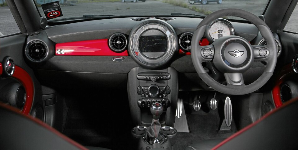 FØRERMILJØ: Mini Coupe
