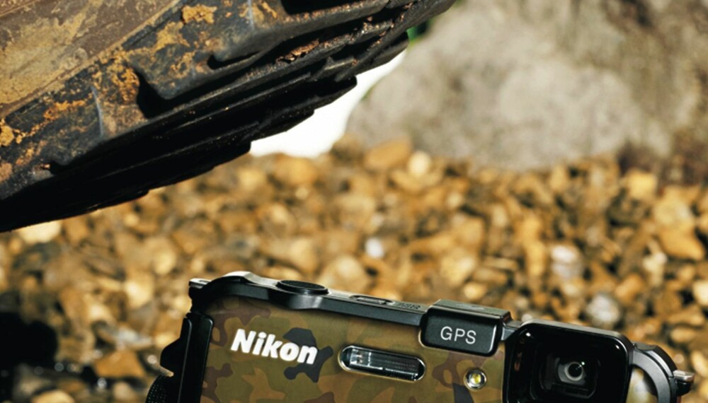 Dette nye allværskameraet fra Nikon til en verdi av 2990 kr kan bli ditt. Det eneste du trenger å gjøre er å svare på hva du synes om artiklene i Alt om Fiske nr. 9 2011.