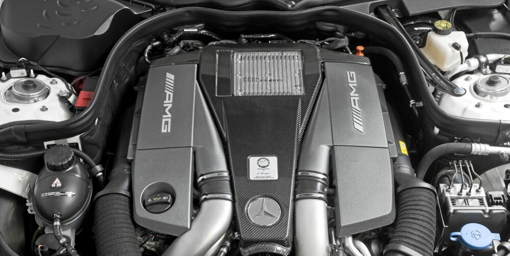 AMG: Håndbygd av en tysk mann. Tydeligvis AMG: Håndbygd av en tysk mann. Tydeligvis