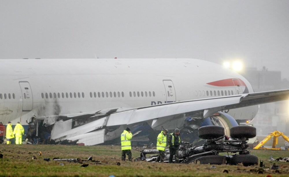 En Boeing 777 fra British Airways mistet motorkraften under innflyging til Heathrow i januar 2008. De færreste merket at noe var unormalt før flyet sto på bakken. (Wikimedia Commons)