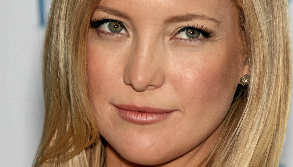 SOMMERGLØD: Kate Hudson stråler alltid på den rødeløperen, og huden er intet unntak.