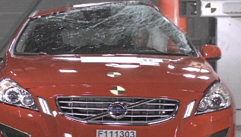 TREFFSIKKER: Volvo V60 kom godt ut av EuroNCAPs kollisjonstest. Foto: EuroNCAP TREFFSIKKER: Volvo V60 kom godt ut av EuroNCAPs kollisjonstest. Foto: EuroNCAP