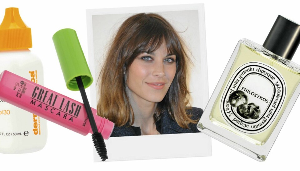 FAKTOR HVER DAG: Alexa Chung mener at hemmeligheten bak vakker hud, er en god solkrem.