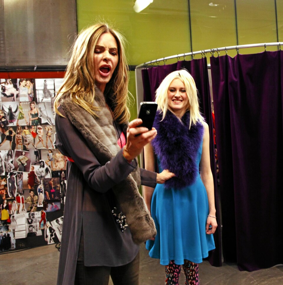 WOW: Trinny synes Christina Becher Larsen (22) fra Hyggen kler knallfarger.