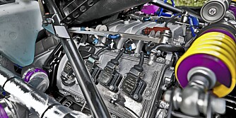 AUDI: Audi-motor med et par massivt enorme turboer. AUDI: Audi-motor med et par massivt enorme turboer.