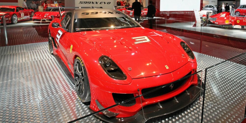 HARDCORE: Ferrari 599XX Evolution