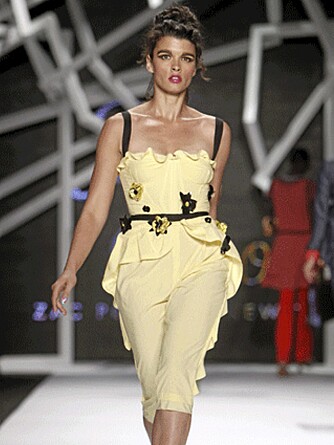 SUPERMODELL: Plus-size modell Crystal Renn regnes som en av bransjen hotteste modeler. Foto: AP SUPERMODELL: Plus-size modell Crystal Renn regnes som en av bransjen hotteste modeler. Foto: AP