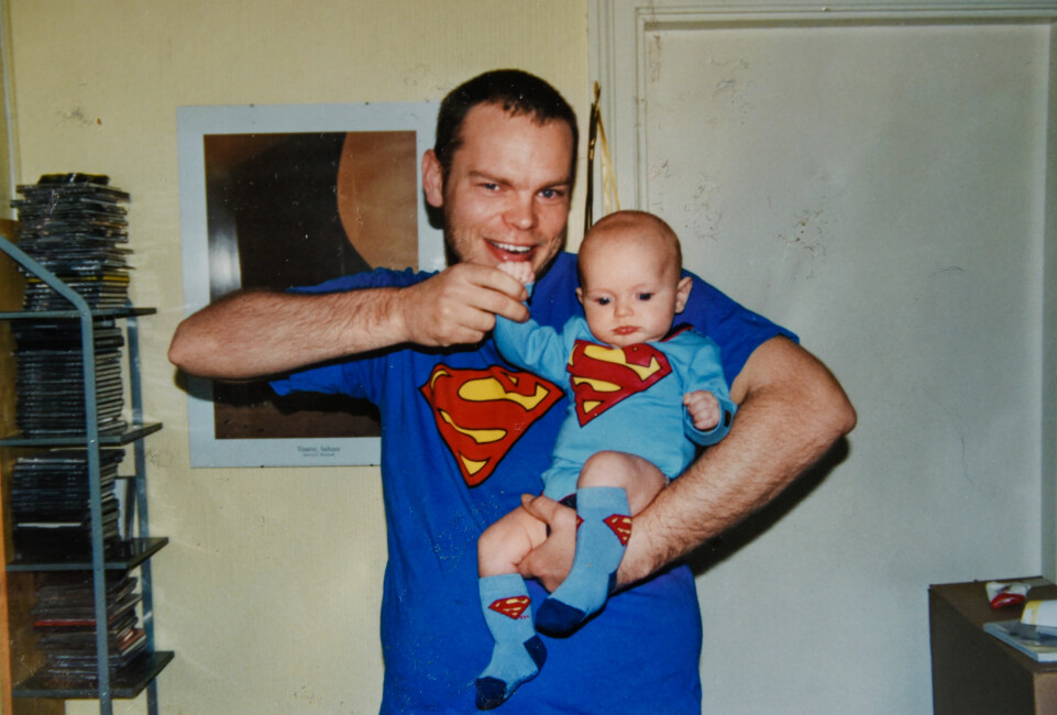 Pappa Pål husker godt hvor stort det var å få barn. Vilde er den førstefødte. (Foto: Privat) Pappa Pål husker godt hvor stort det var å få barn. Vilde er den førstefødte. (Foto: Privat)