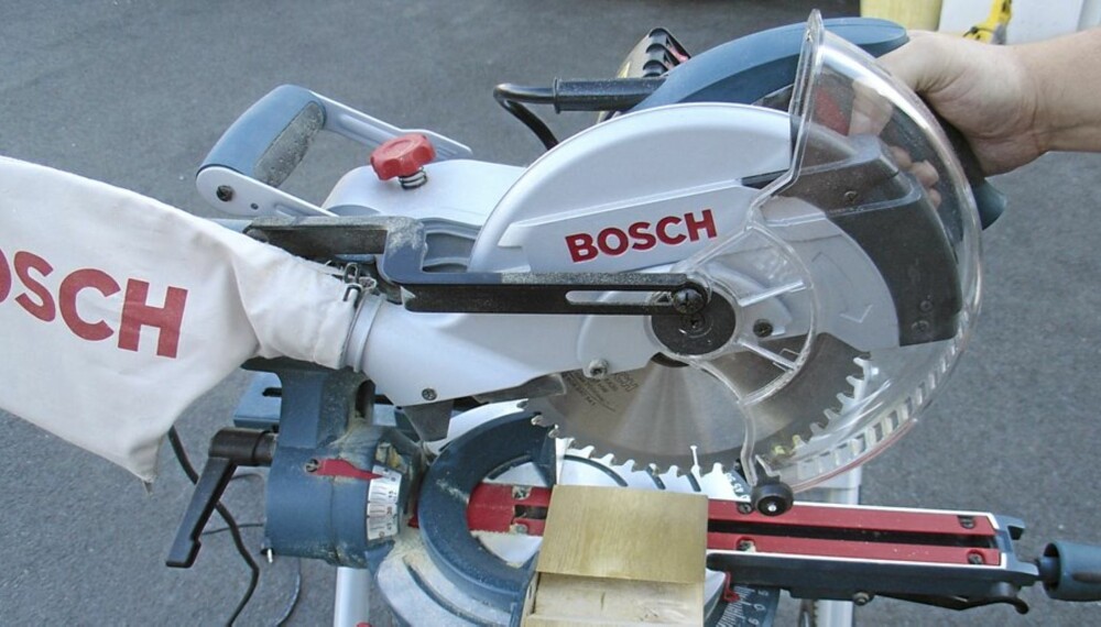 Bosch gcm 8s: Bosch sin modell har testens beste bevegelighet på uttrekket.