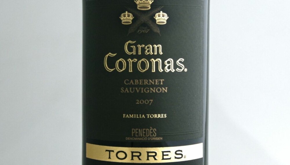 TEST AV SPANSKE RØDVINER: Gran Coronas Reserva 2007 kom på delt andreplass i testen.