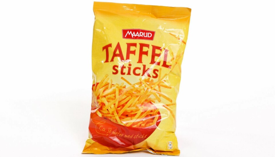KALORIINNHOLD: DinKost har regnet ut hvor mye du må bevege deg for å forbrenne 20 typer saltsnacks.