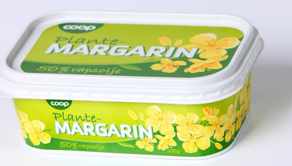 SMØR OG MARGARIN: Det er ikke ett fett hvilket spisefett du velger. DinKost har vurdert næringsinnholdet i 24 typer spisefett.
