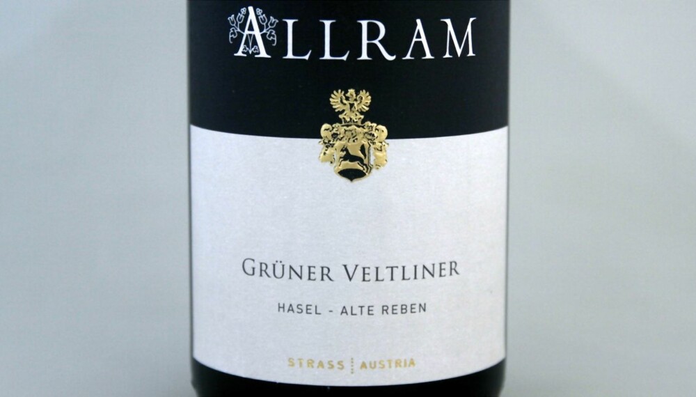 TIL ASPARGES: Allram Grüner Veltliner 2012.