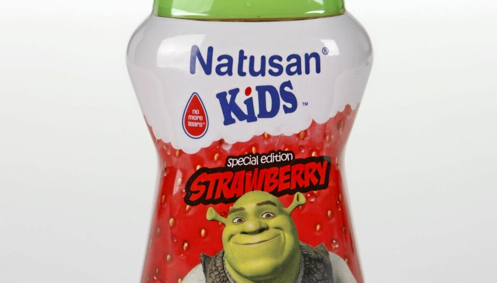 SJAMPO OG BALSAM I ETT: Natusan Kids Strawberry 2 in 1 Shampoo & Balsam anbefales med forbehold.