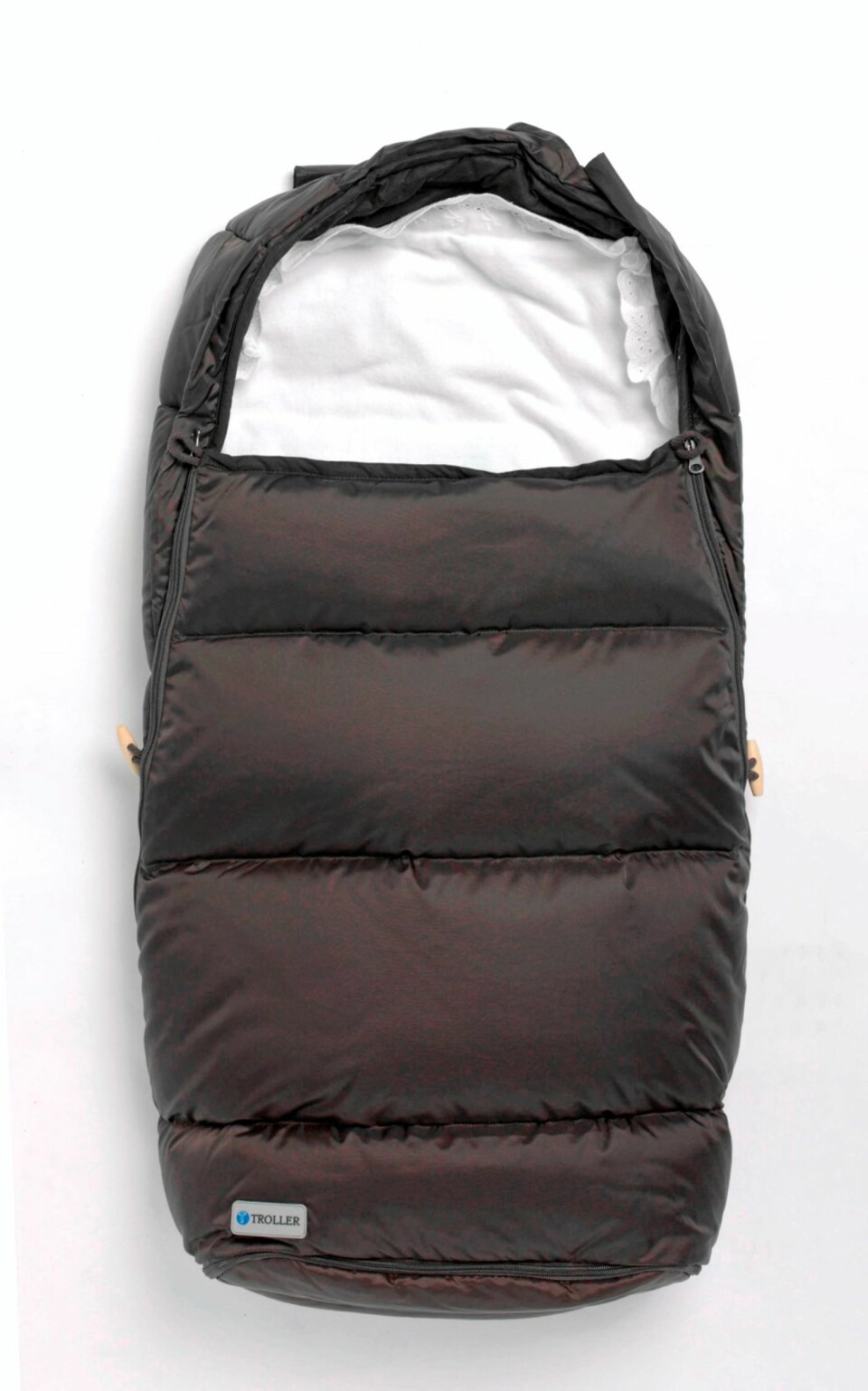 Vinterposetest: Igloo Troller
