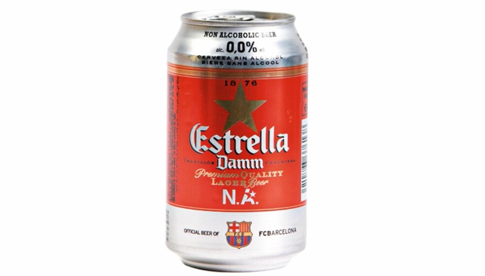 HINT AV HONNING: Estrella Damm har en god ok aroma med et hint av honning. Men den smaker veldig lite.