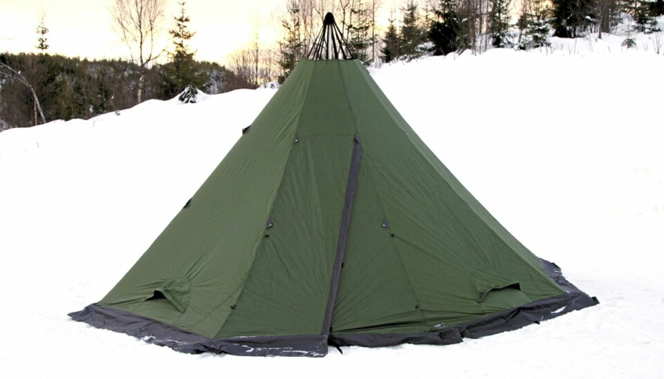 TESTET: Villmarksliv og Klikk.no har testet åtte enstangslavvoer med lette duker.