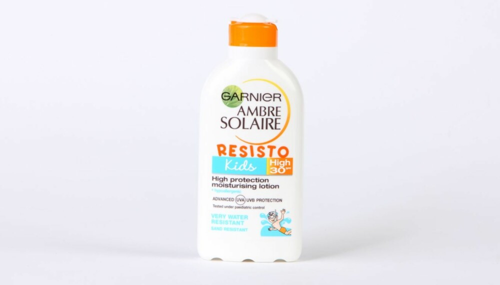 TEST AV SOLKREM FOR BARN: Garnier Ambre Solaire resisto kids high protection lotion. TEST AV SOLKREM FOR BARN: Garnier Ambre Solaire resisto kids high protection lotion.