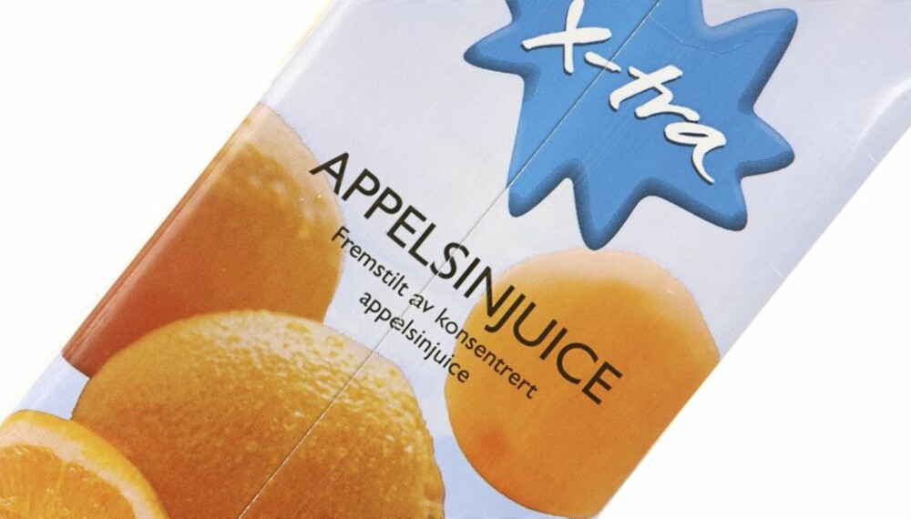 KUNSTIG: Appelsinjuicen fra X-tra er syrlig, men noe kunstig på smak.