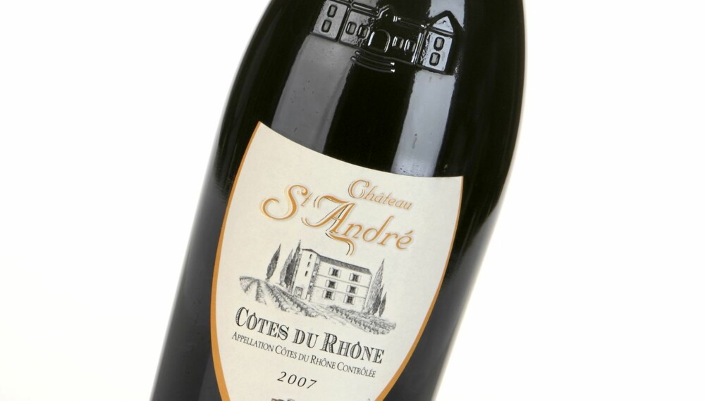 FRISK BÆRFRUKT: Ch. Saint André 2007 er en rødvin med ren og frisk bærfrukt i smaken.