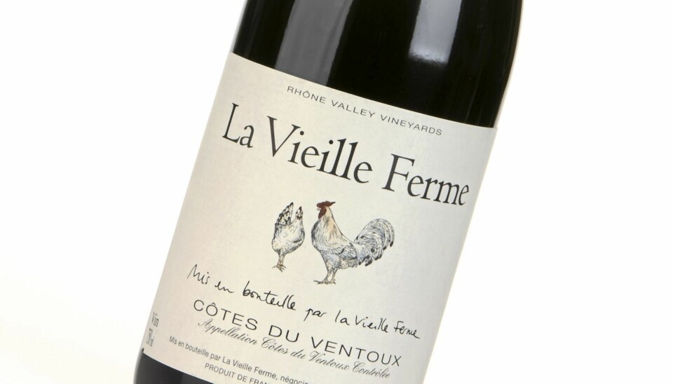 SYNTETISK BÆRFRUKT: La Vieille Ferme 2008 er en rødvin med duft av banan og syntetisk bærfrukt.