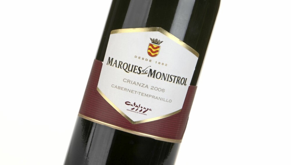MYE EIK: Marqués de Monistrol Crianza 2006er en rødvin med preg av overeiket, tørr frukt i smaken.