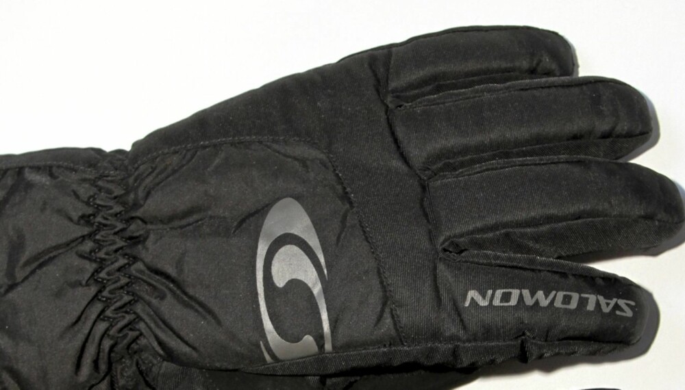Salomon Helix GTX Glove er gode allround vinterhansker til en fin pris.