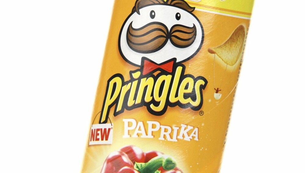 NOE EDDIK: Pringles paprika er en chips med hint av eddik i smaken.