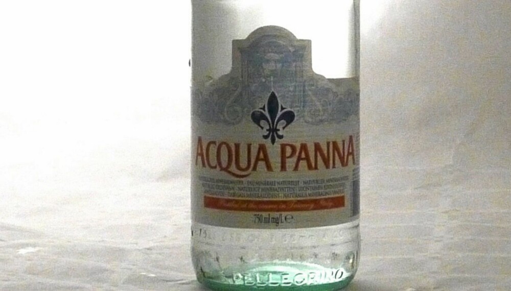 FLASKEVANN: Aqua Panna