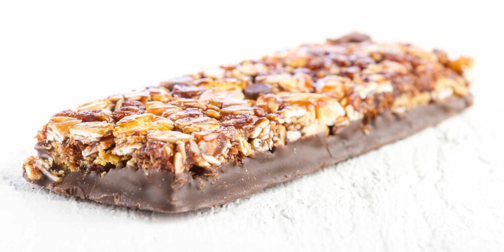 MELLOMMÅLTID: Sats på en proteinbar som et mellommåltid, og sjekk innholdsfortegnelsen. ILLUSTRASJONSFOTO: Colourbox MELLOMMÅLTID: Sats på en proteinbar som et mellommåltid, og sjekk innholdsfortegnelsen. ILLUSTRASJONSFOTO: Colourbox