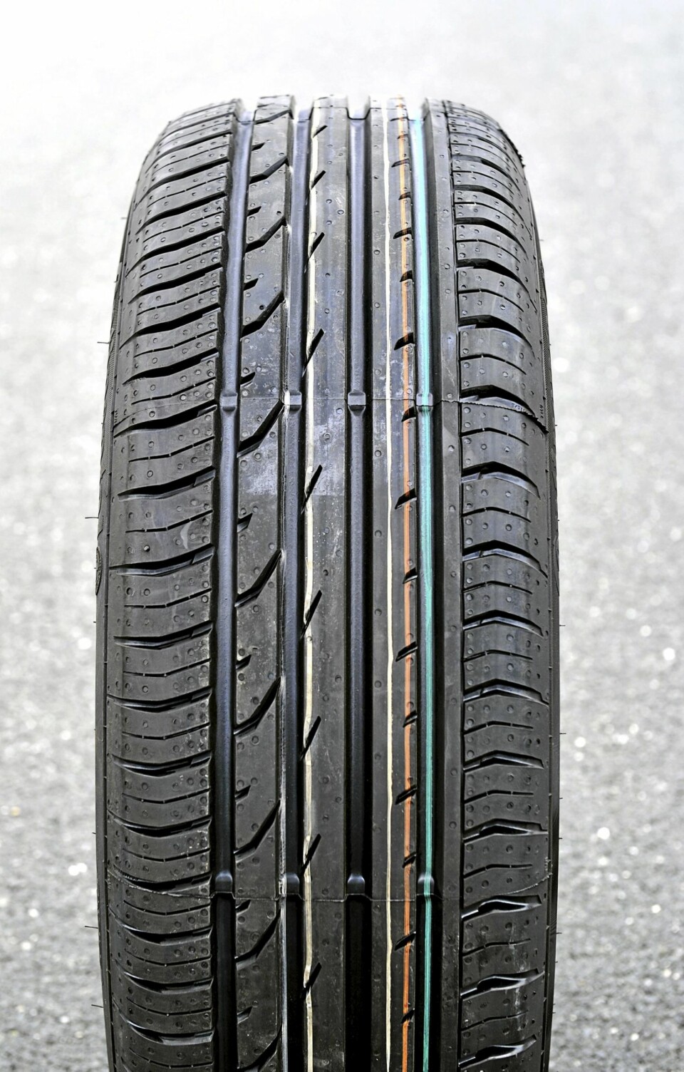 BEST: Continental PremiumContact2 var klart best med sine 9,5 poeng av 10 mulige.