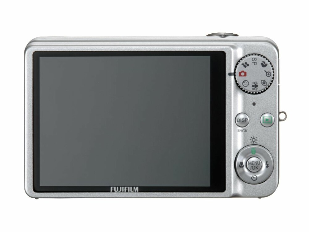 STOR SKJERM: For et billigkamera å være, har Finepix J150w en stor og god skjerm på 3 tommer.
