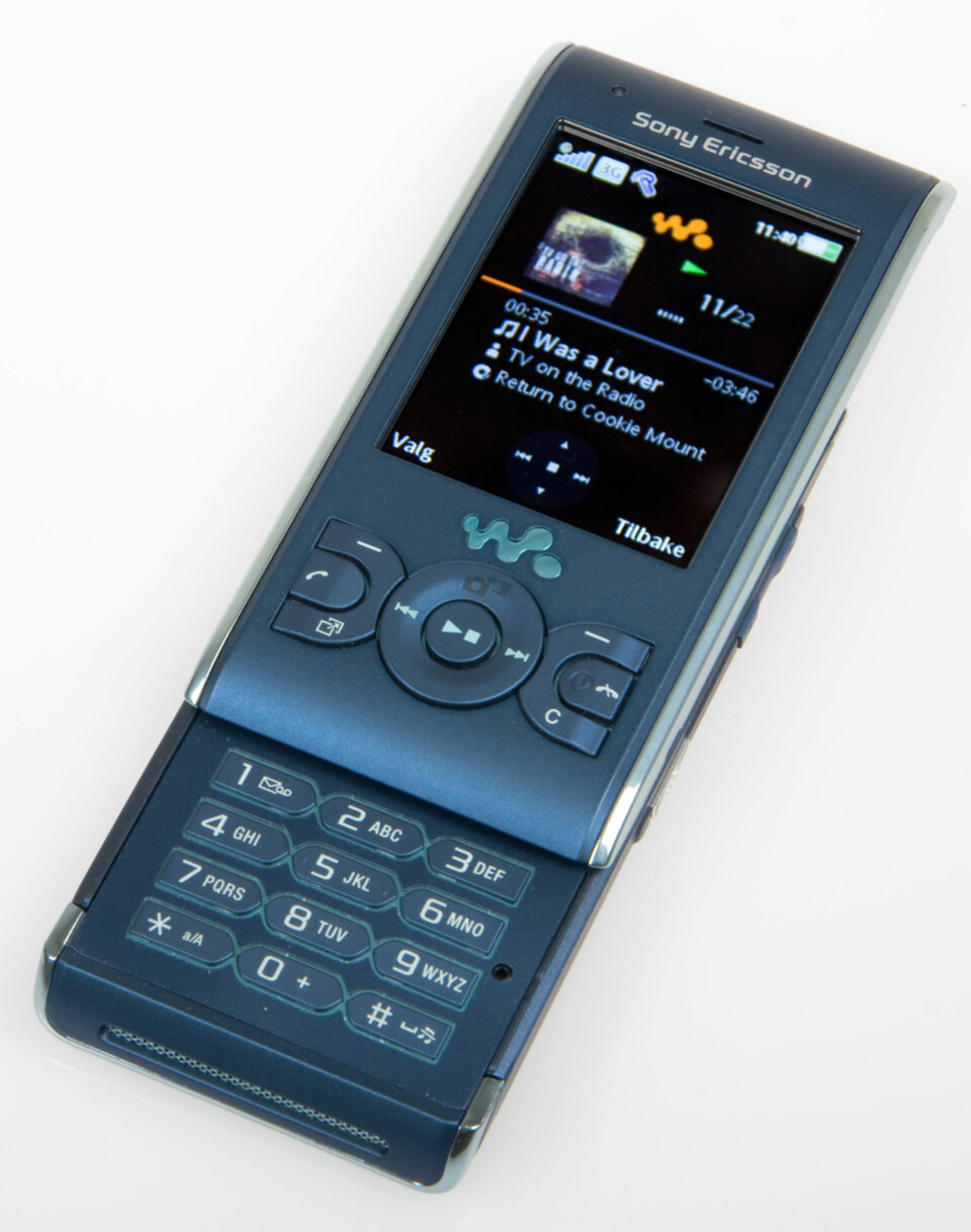Sony Ericsson W595