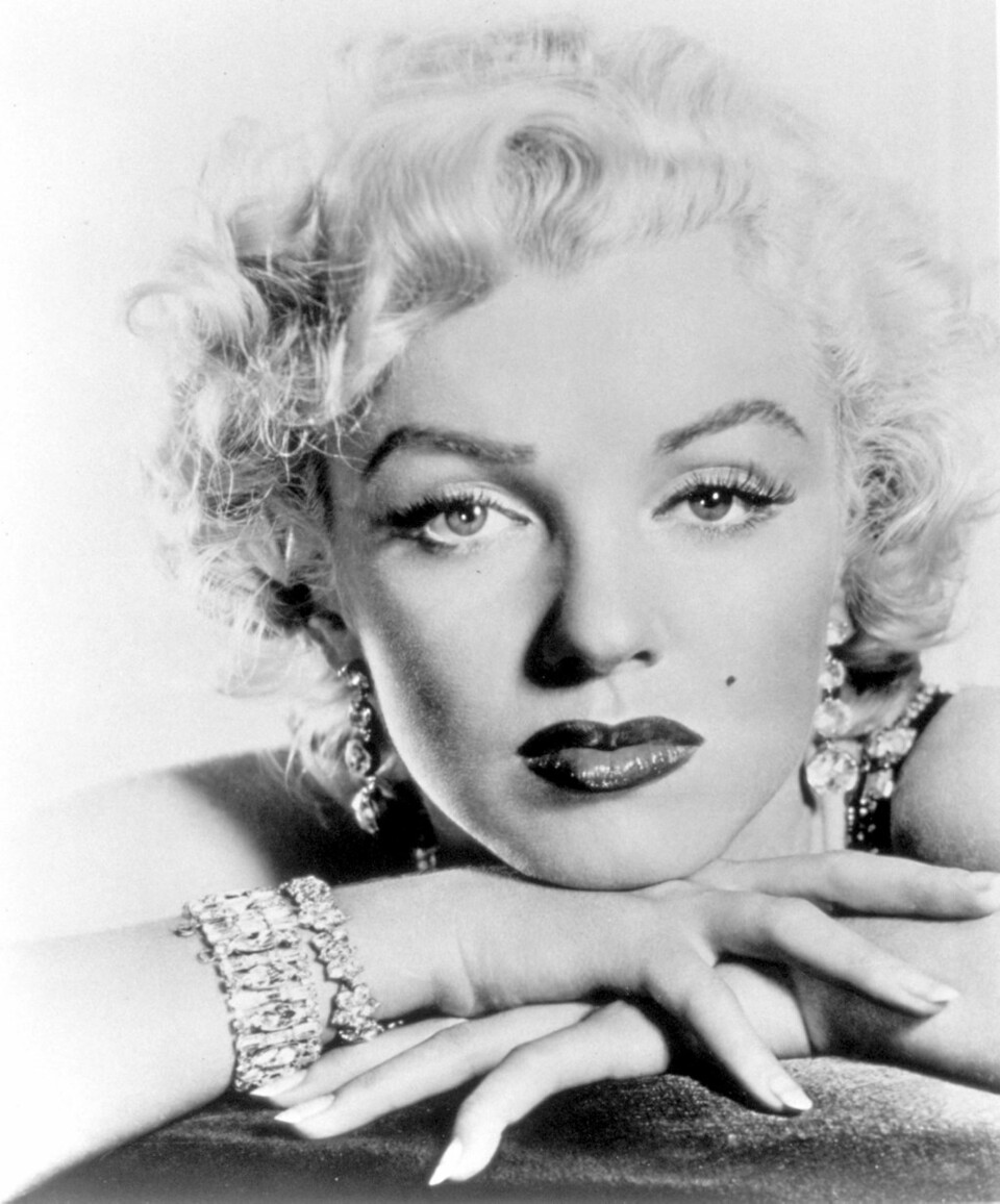 MARILYN MONROE: Kjent for sitt sexy blikk, som absolutt har fått god hjelp av eyeliner (og falske vipper).