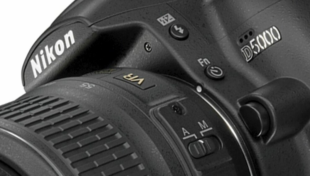 VIDEO: Nikon var først ute med video på speilreflekskameraer. Også Nikon D5000 byr på denne funksjonaliteten.