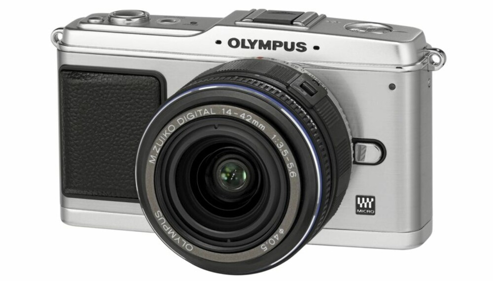 RETRO: Olympus E-P1 har hentet inspirasjon fra 1959 og modellen Olympus Pen. Resultatet er et pent og morsomt kamera.