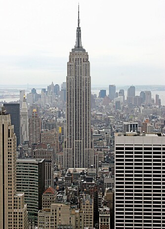 FLOTT UTSIKTSPUNKT: Utsikten over New York og Empire State Buidling er fantastisk fra Rockefeller Center.