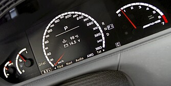 Tøffe tall: Ok, den gjør ikke helt de 360 km/t den står oppført med, men det er jammen ikke langt unna. Tøffe tall: Ok, den gjør ikke helt de 360 km/t den står oppført med, men det er jammen ikke langt unna.