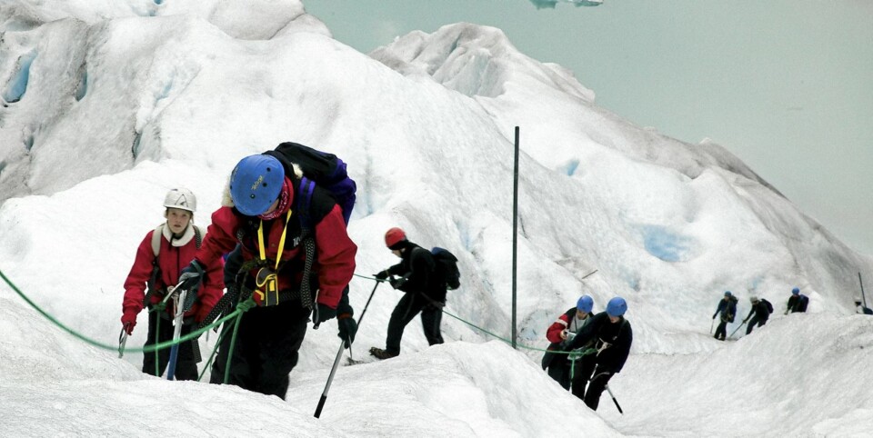 GUIDET: Bli med på guidet brevandring i Nordfjord.