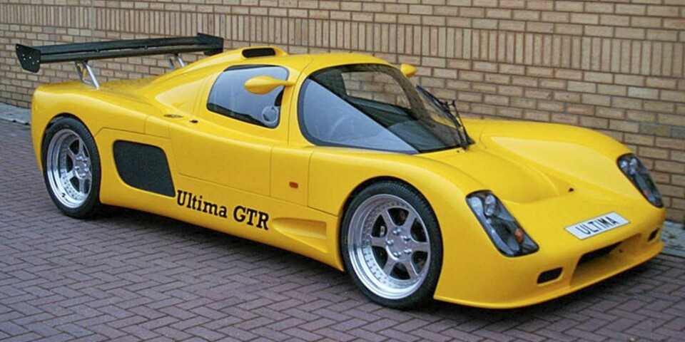 ULTIMA GTR: Hvis du vil ha en bil med voldsom akselerasjon, er det lav vekt som er nøkkelen. Ultima GTR kan leveres både som ferdig bil, eller som et byggesett. Hvis du bygger bilen selv kan du også velge motor selv, men produsenten anbefaler en small-block-motor fra Chevrolet. Ultima har bygget en versjon med 720 hester som innehar tittelen ''verdens raskeste bil''. Raskeste i dette tilfellet er fra 0-100 hvor bilen brukte 2,6 sekunder.