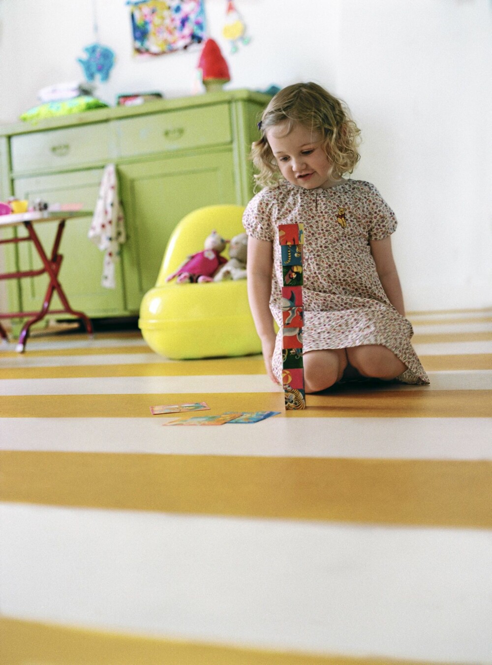 ALLE FORMATER: Linoleum kan legges som hele gulv og  i et utall typer striper og border.