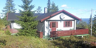 BLEFJELL: Rundt 6 kilometer til Fagerfjell hvor det er alpinanlegg. Primærrom 81 kvm. Byggår 1987. Prisantydning 1.750.000. BLEFJELL: Rundt 6 kilometer til Fagerfjell hvor det er alpinanlegg. Primærrom 81 kvm. Byggår 1987. Prisantydning 1.750.000.