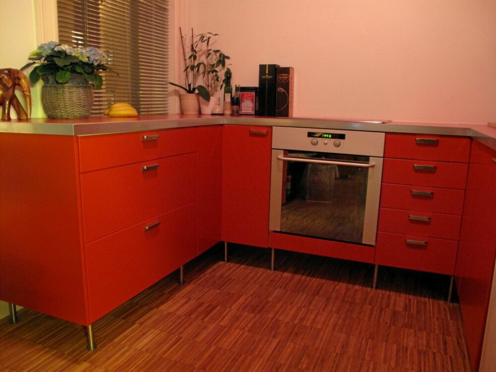 ORANGE: Her har eieren valgt en sprek oransje farge, moderne og personlig. ORANGE: Her har eieren valgt en sprek oransje farge, moderne og personlig.