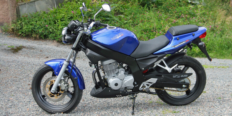 Roadwin leveres i to versjoner, både som roadster og R-variant.