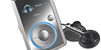 KNØTTLITEN MP3-SPILLER: Sandisk Sansa Clip Nett er et godt alternativ til iPod Shuffle. Og den har radio.