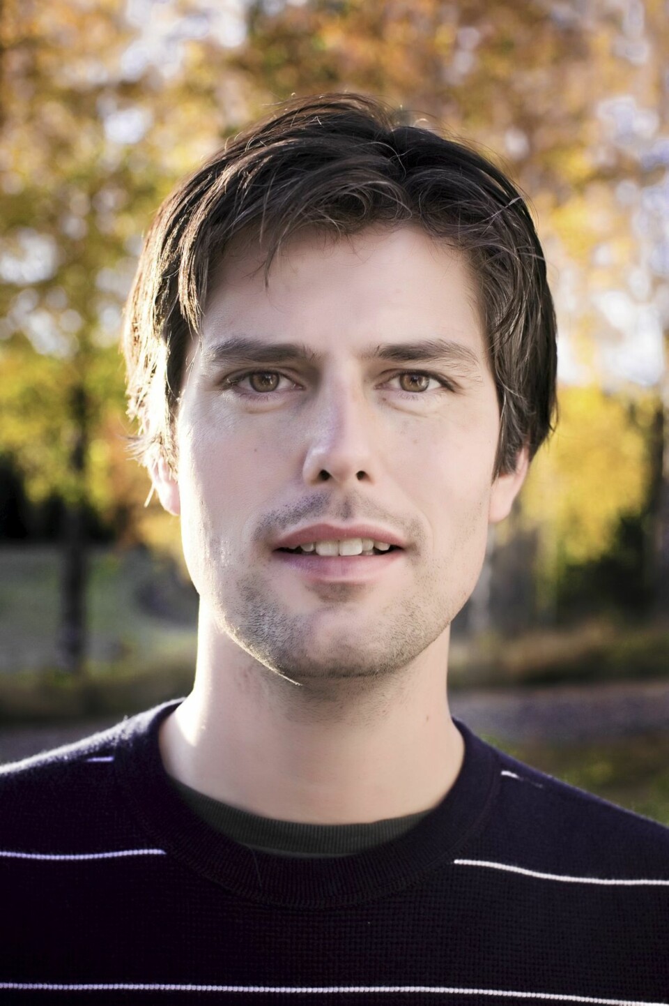 LÆRER PÅ TV: Håvard Tjora lærer åtte niendeklassinger å lære på nytt i «Blanke ark».