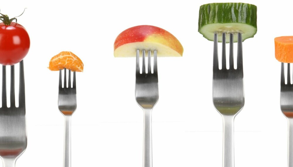 FRUK OG GRØNT: Det er den naturlige kombinasjonen av fytokjemikalier, vitaminer, antioksidanter, mineraler og fiber i frukt, bær og grønnsaker som har alle de positive helseeffektene. FRUK OG GRØNT: Det er den naturlige kombinasjonen av fytokjemikalier, vitaminer, antioksidanter, mineraler og fiber i frukt, bær og grønnsaker som har alle de positive helseeffektene.